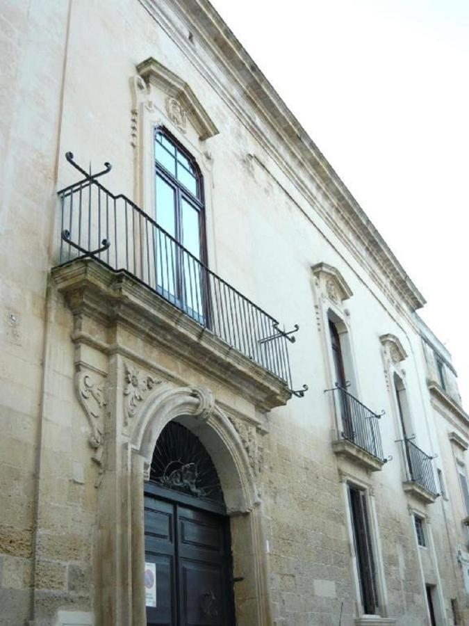 Dimora Santangelo Villa Lecce Bagian luar foto