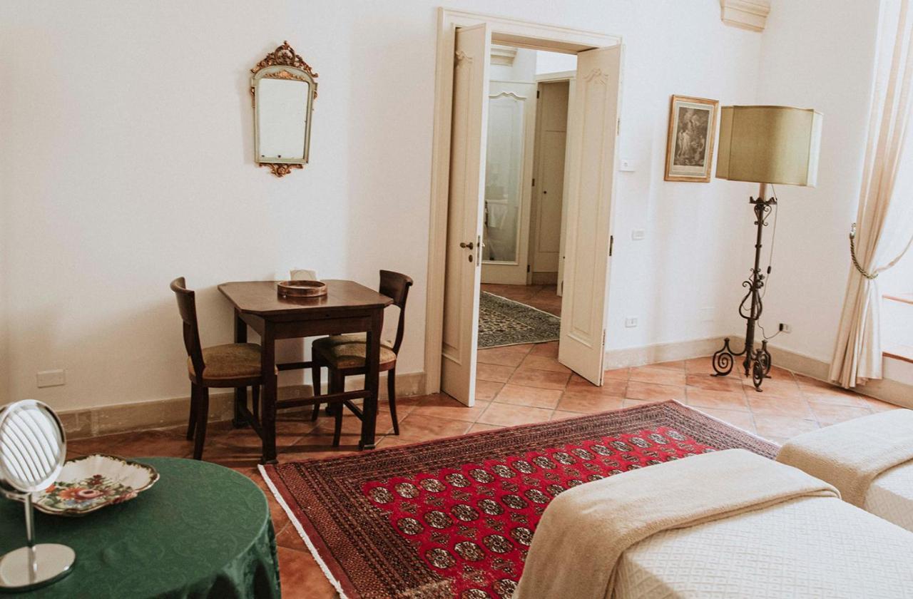 Dimora Santangelo Villa Lecce Bagian luar foto
